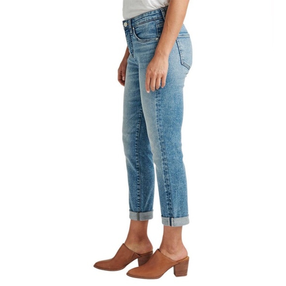 JAG Carter Mid Rise Girlfriend Jeans 💕